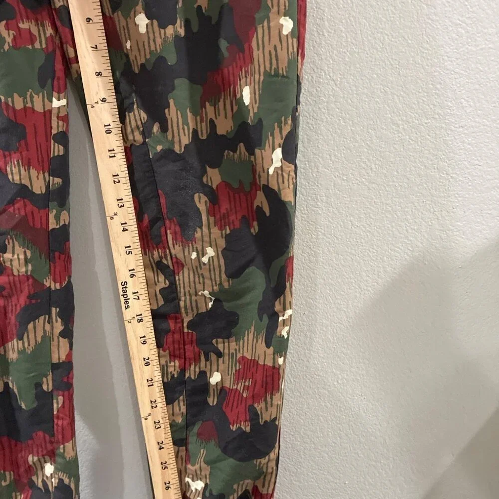 Adidas Pharrell Williams Pants Mens small Camo HU Hiking Trail Zip Joggers